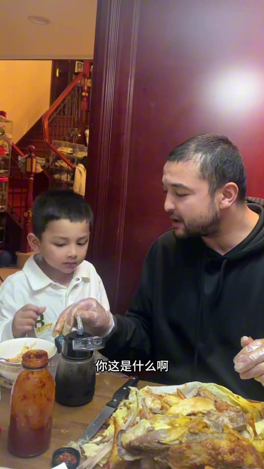 西熱孩子這情商沒話說(shuō)