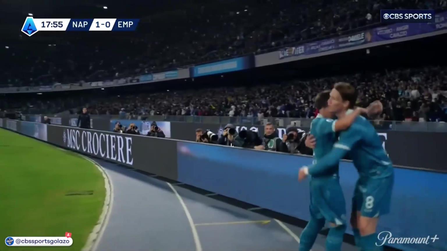 完美進(jìn)球！麥克托米奈中場(chǎng)帶球一條龍外圍勁射破門！